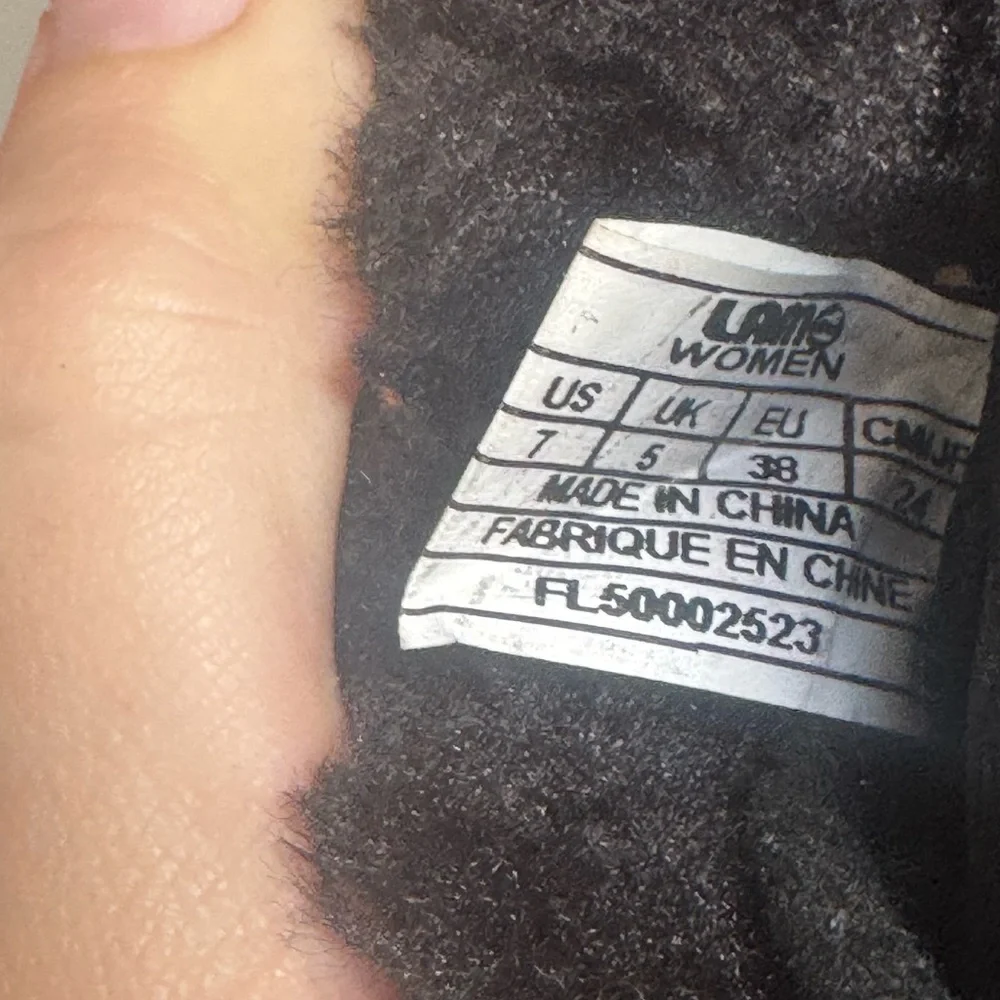 Lamo Women's Black Winter Boots with Plush Lining